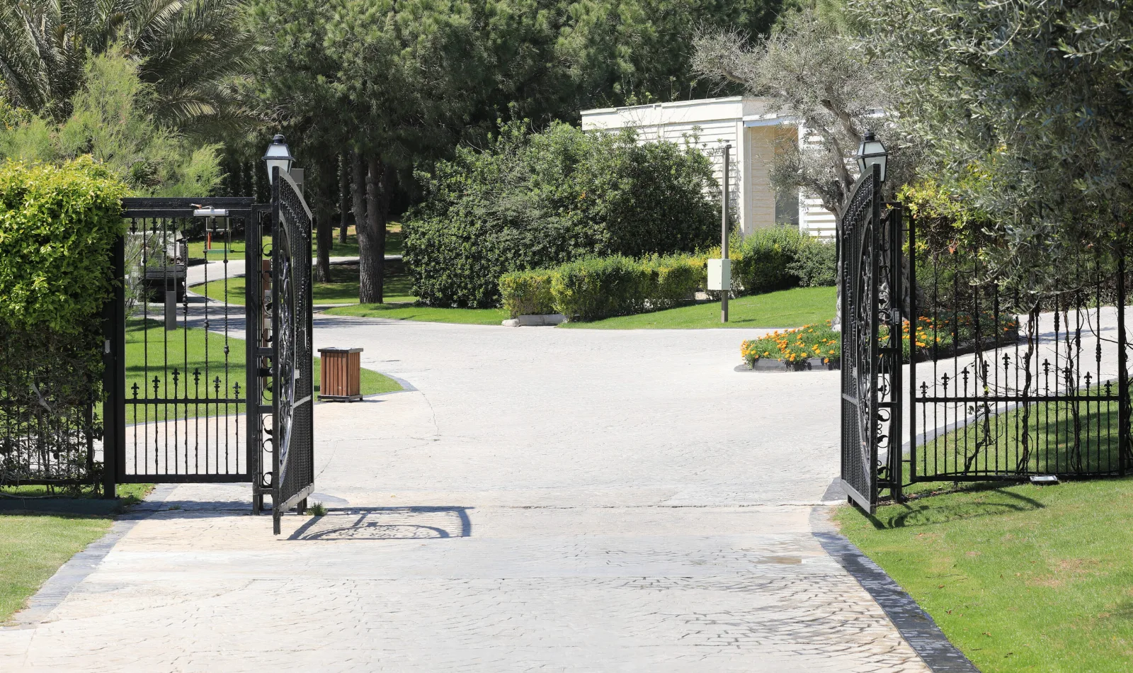 Why Modern Gate Operators Are Worth the Upgrade in FL